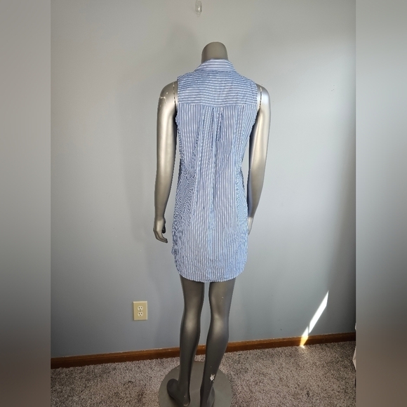Abercrombie & Fitch NWOT Blue with White PinStripes Sleeveless Tunic Size XS - Picture 7 of 9